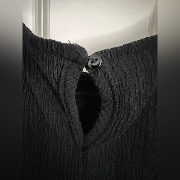 Lantern Sleeve Girls Dress - Picture 4 of 5